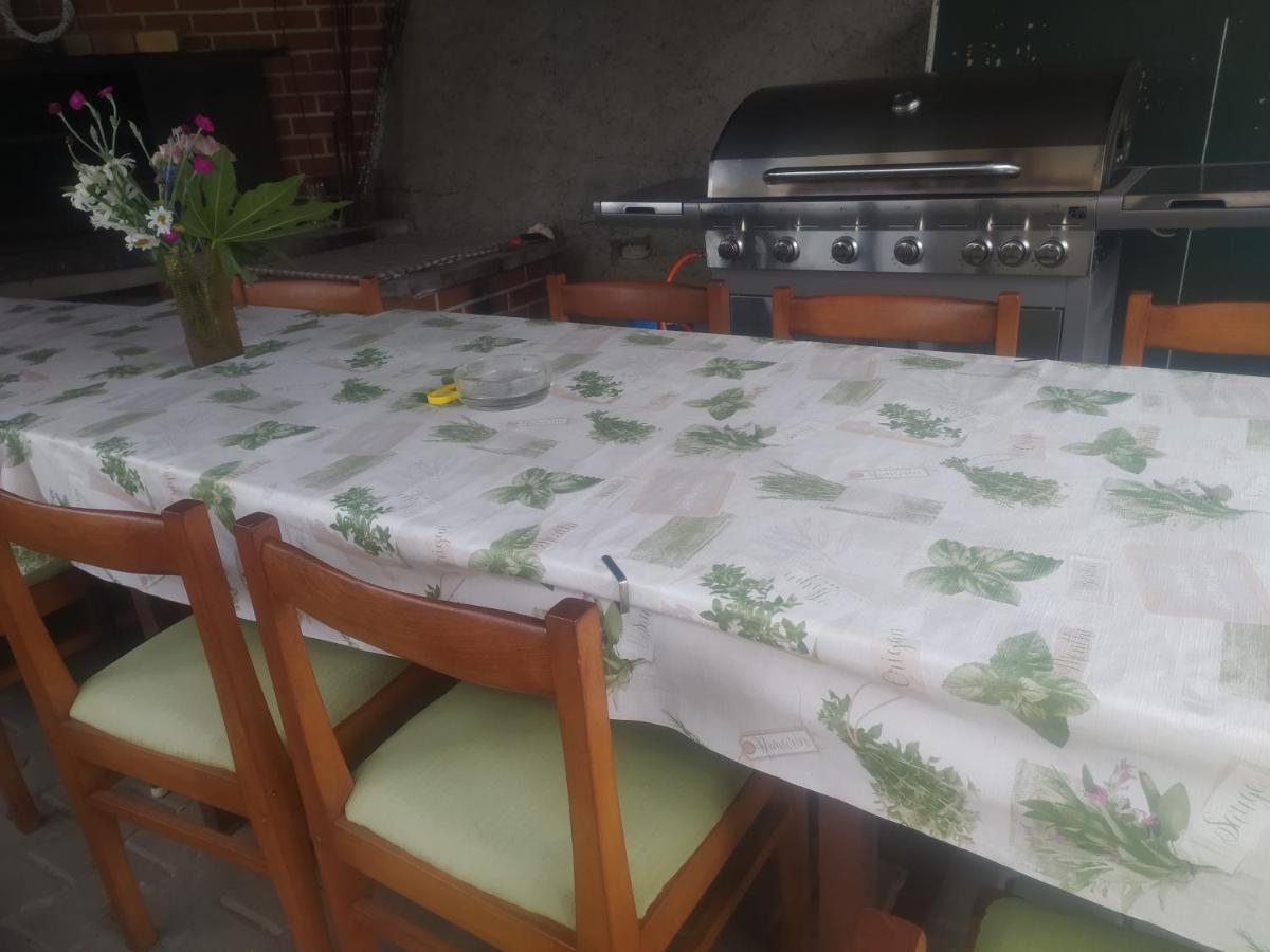 Ubytovani Na Kovarne Smrzovka Bagian luar foto
