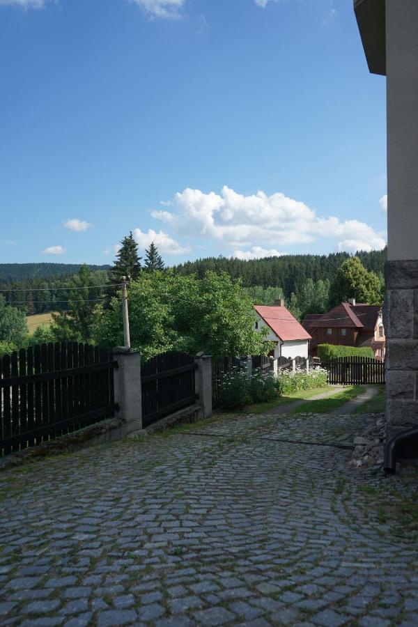 Ubytovani Na Kovarne Smrzovka Bagian luar foto